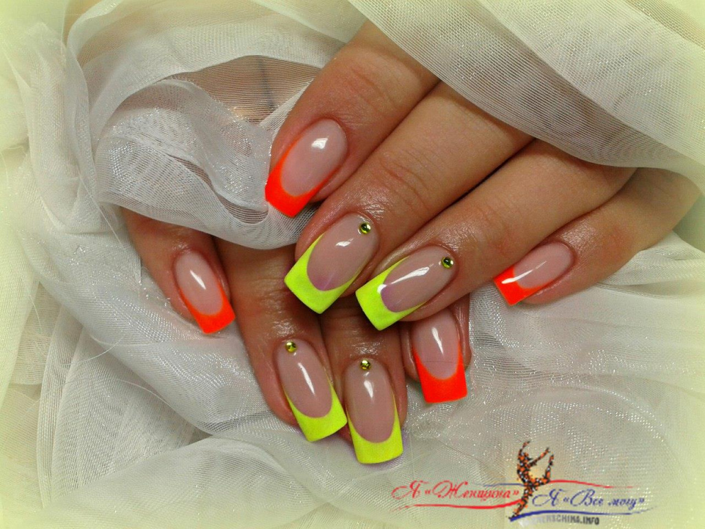 Ногти френч - фото новинок дизайнов французского маникюра в 2022-2023 году