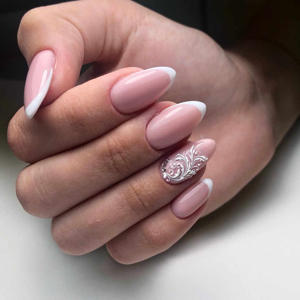 Красивый Французский маникюр 2022 новинки