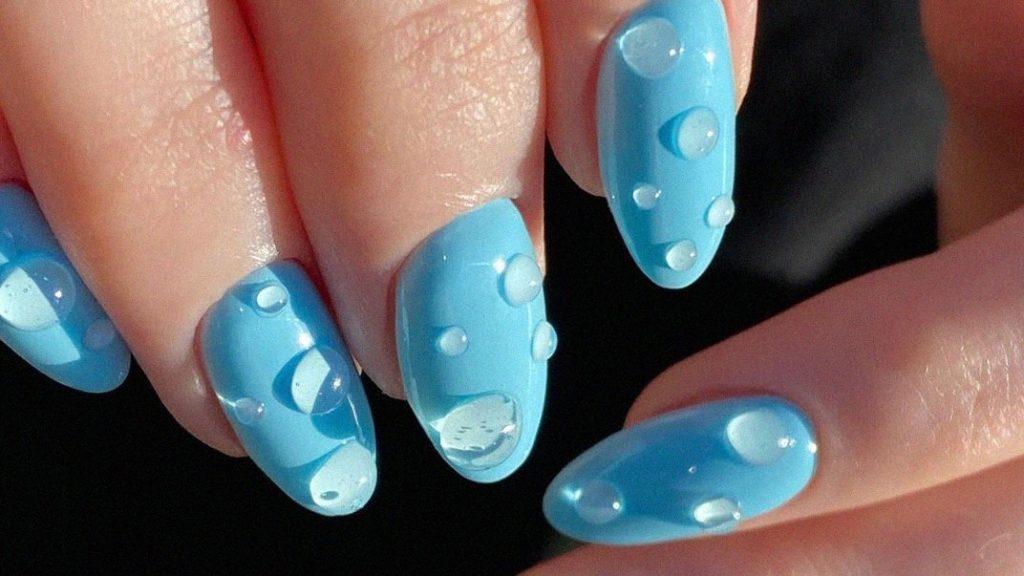 Однотонный маникюр – нейл-дизайн 2022 в один цветовой тон