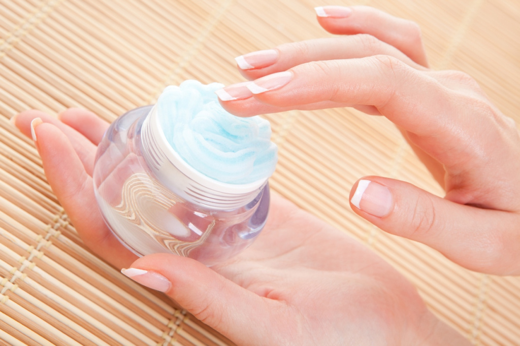 Идеальный маникюр в домашних условиях, пошагово маникюр своими руками в домашних условиях