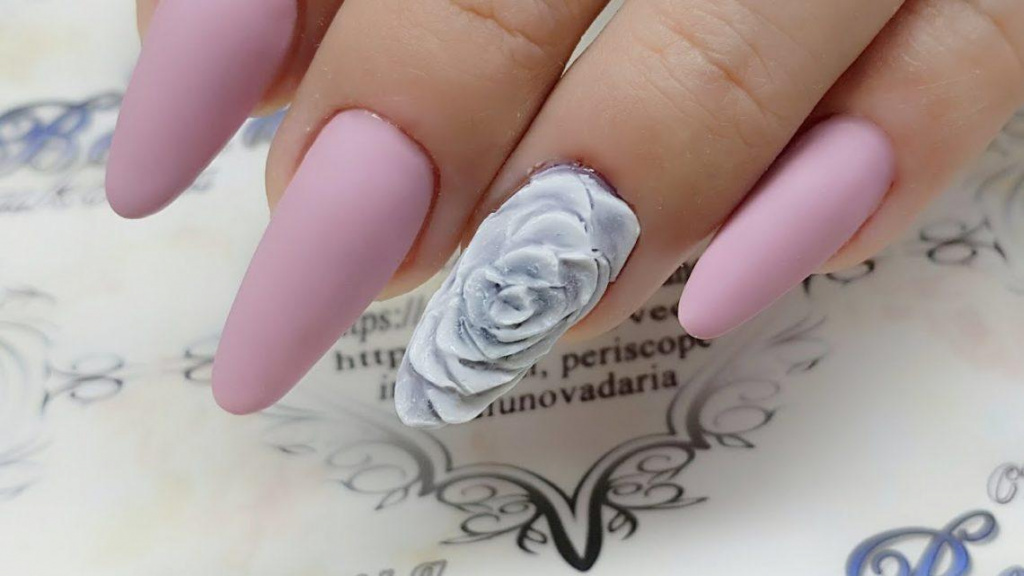 Модный маникюр на ногтях - что собой представляет дизайн модного маникюра