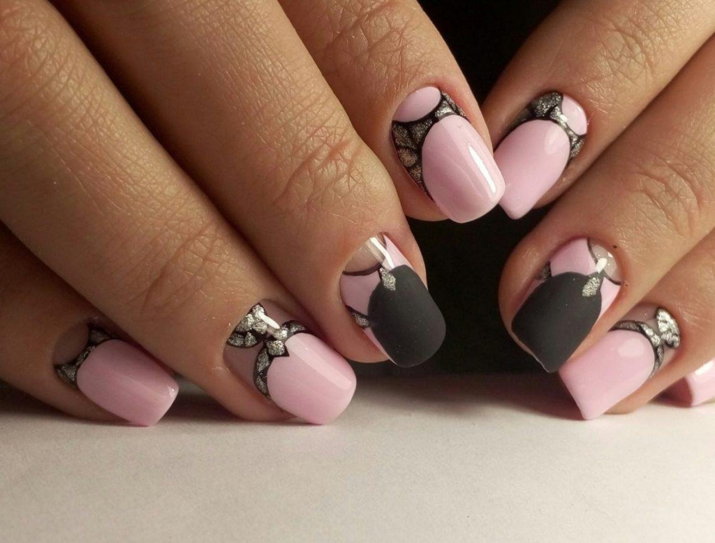 Ногти френч - фото новинок дизайнов французского маникюра в 2022-2023 году