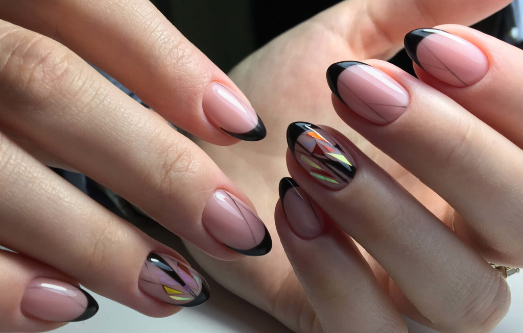 Ногти френч - фото новинок дизайнов французского маникюра в 2022-2023 году