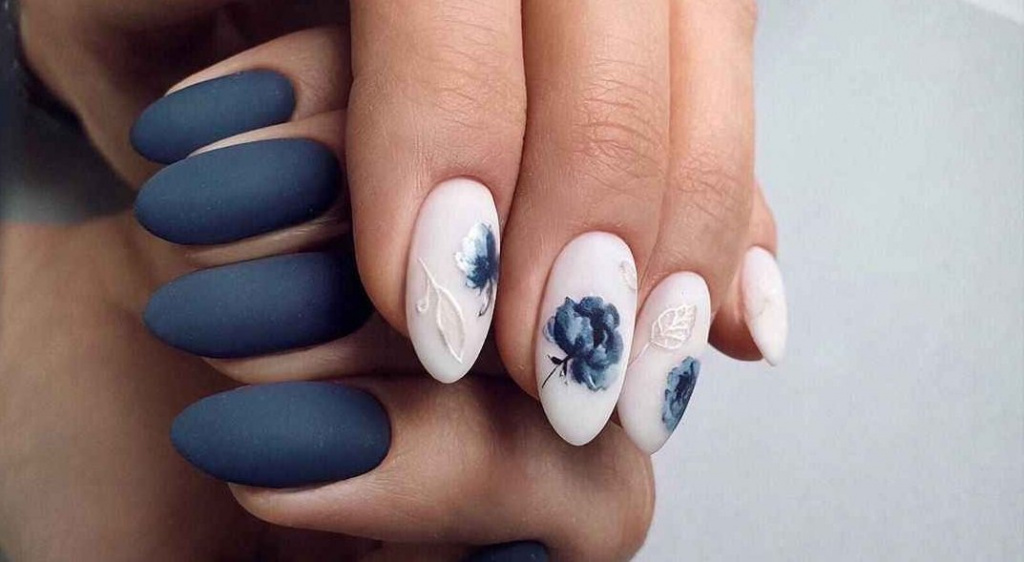Техника исполнения дизайнов маникюра 2022