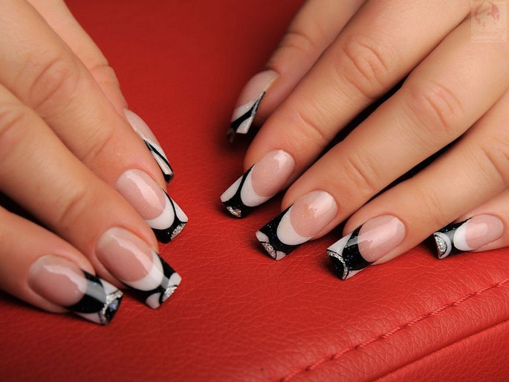 Ногти френч - фото новинок дизайнов французского маникюра в 2022-2023 году