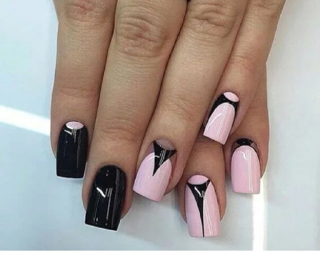 Ногти френч - фото новинок дизайнов французского маникюра в 2022-2023 году