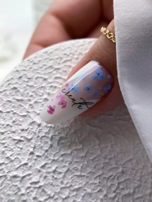 Слайдер Mezze набор Цветы мелкие из каталога Слайдеры MEZZE Наборы 8 шт, в интернет-магазине BPW.style